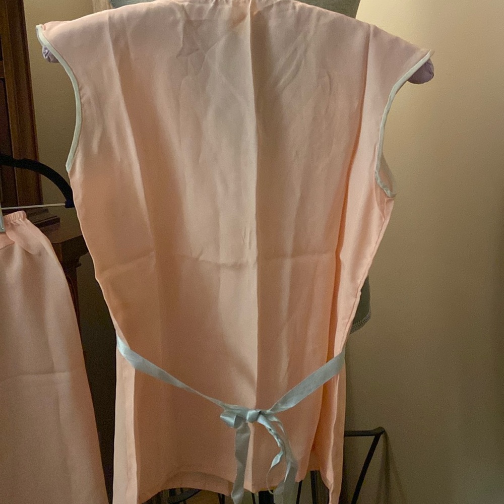 Vintage Little Duchess lounge pj set peach silk small crop pant high rise - Picture 2 of 12